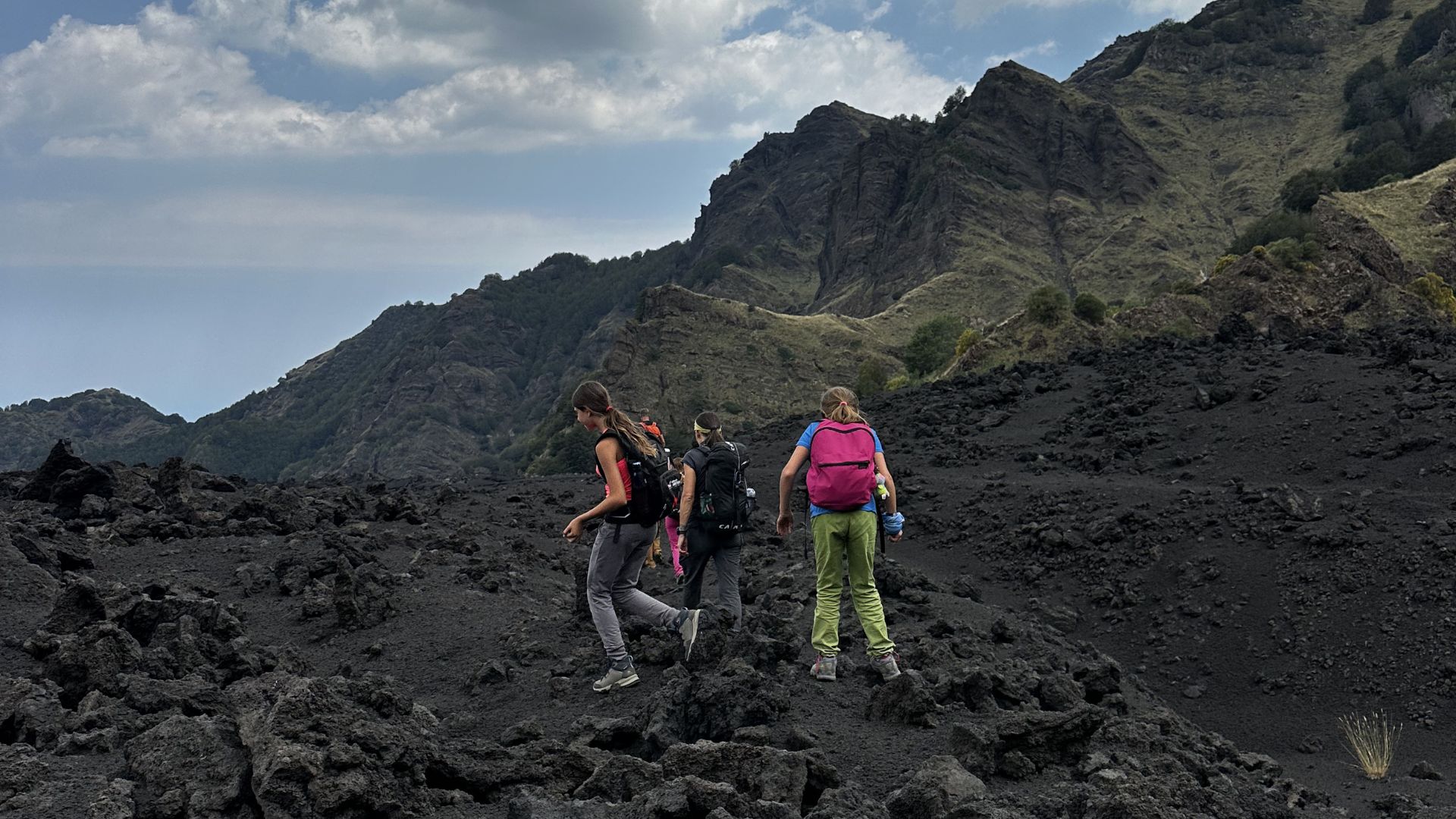 Trekking alla Valle del Bove - Foto 7