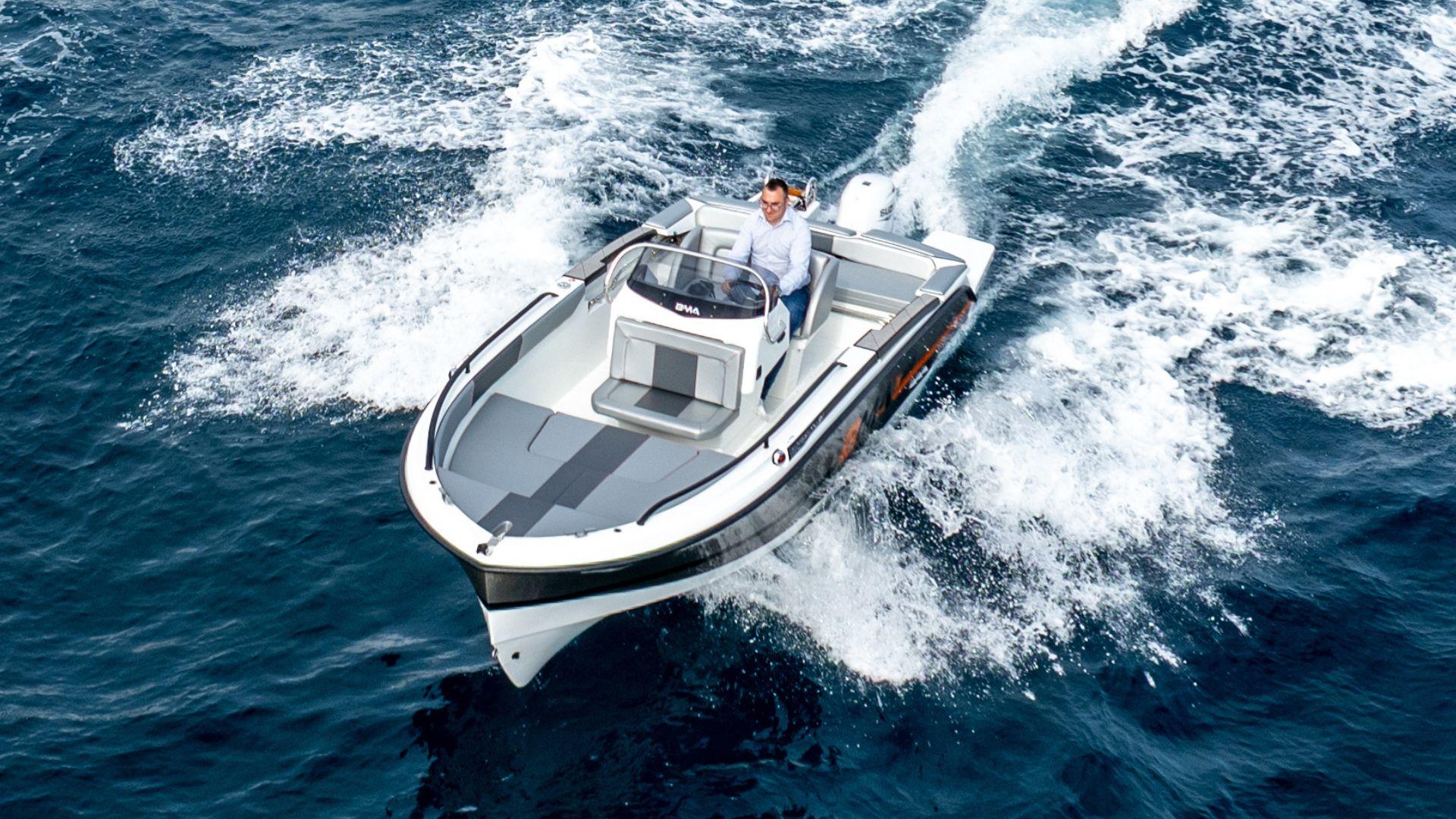 Immagine tour Noleggio gommone