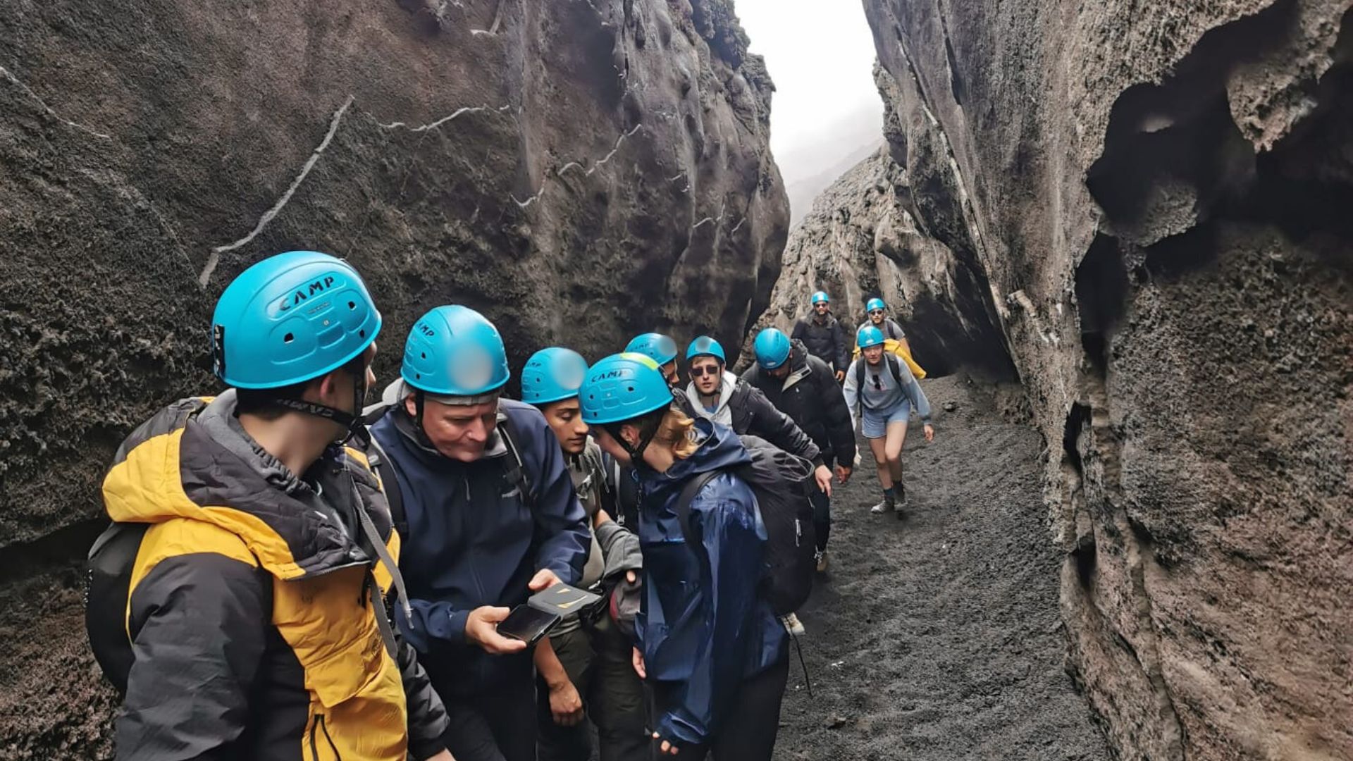 Etna trekking alle zone sommitali - Foto 8