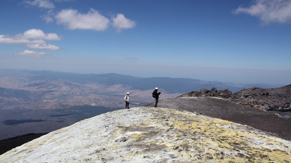 Etna trekking alle zone sommitali - Foto 3